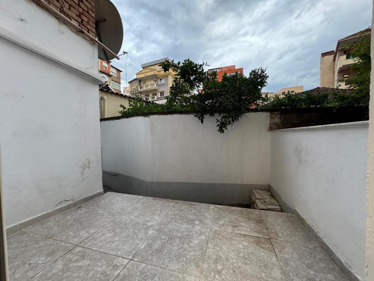 Center Luxury Rooms Tiranë Ngoại thất bức ảnh